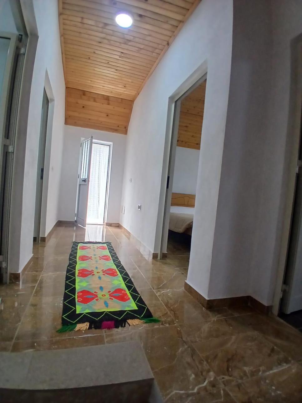 Bujtina Milani Bed & Breakfast Shkoder Exterior photo